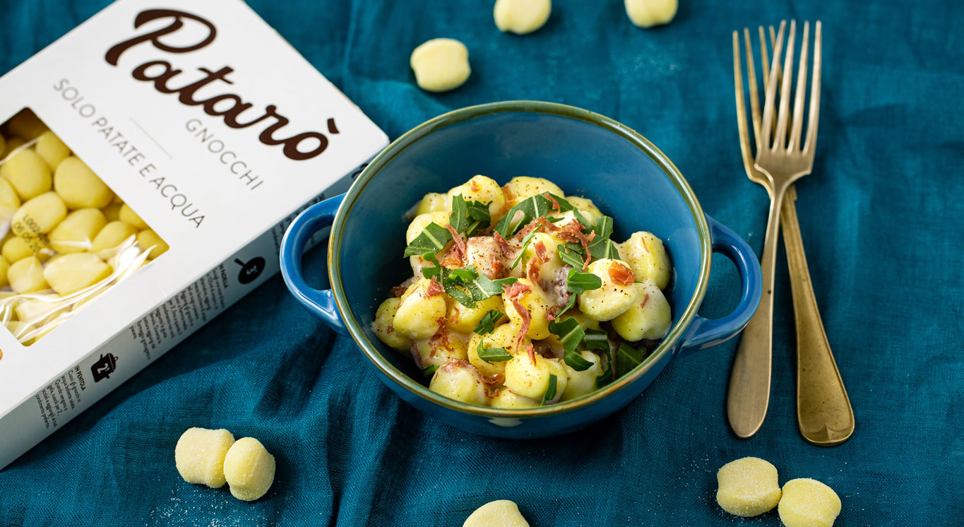 gnocchi di solo patate e acqua con squacquerone