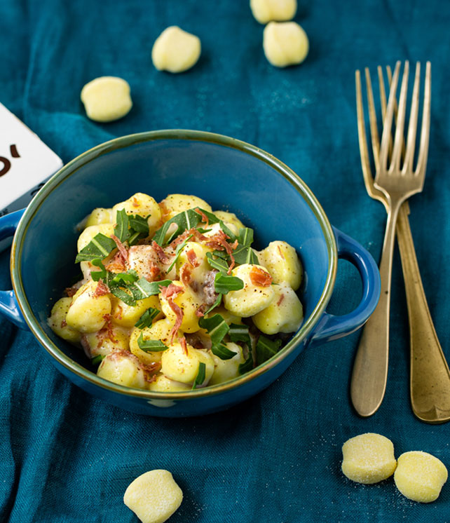 gnocchi di solo patate e acqua con squacquerone