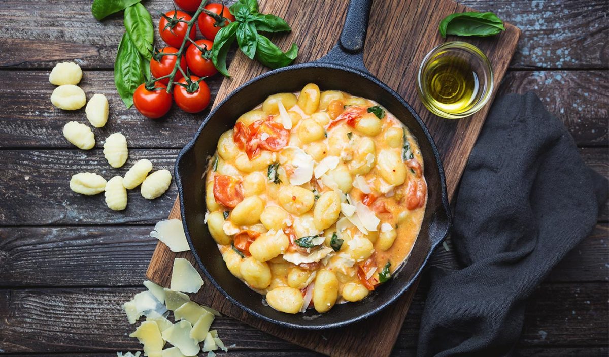 gnocchi con mozzarella e pomodoro