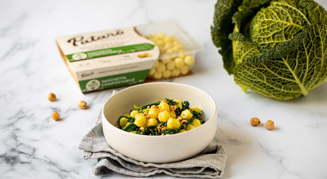 gnocchi con verza e nocciole